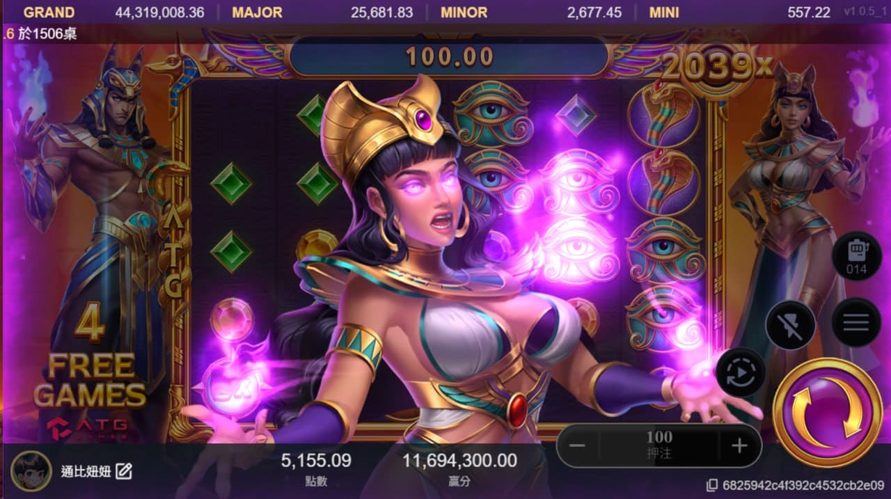 戰神賽特2 dcard、女神覺醒畫面，紫焰能量湧現，眼神閃耀，展現烈焰鬥士風格的爆發力量。